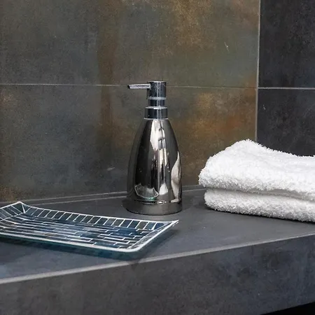 Flyresidence - Municipio - Toledo *