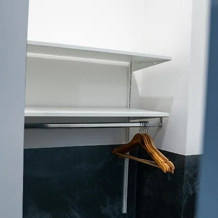 Flyresidence - Municipio - Toledo Apartment *